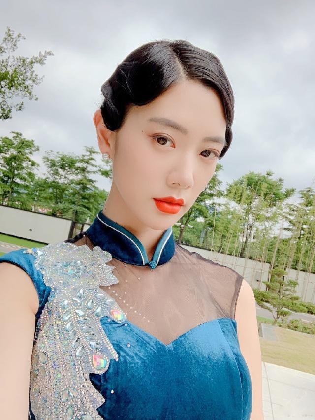 新月魅影 专题4